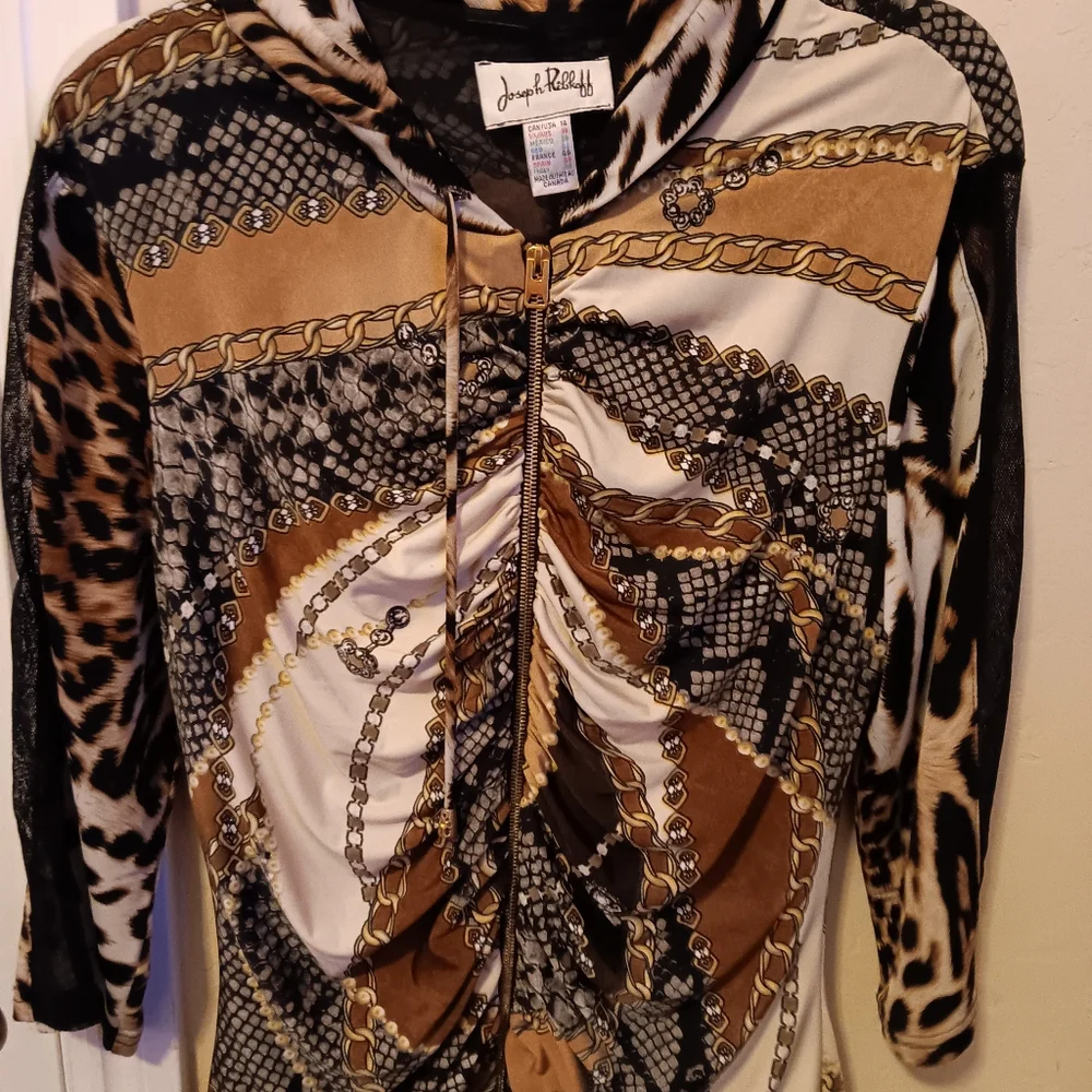 Joseph Riboff Womens Sweater Size 14. Hooded Animal Print Zip Up - Picture 3 of 4